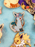 Glaceon enamel pin