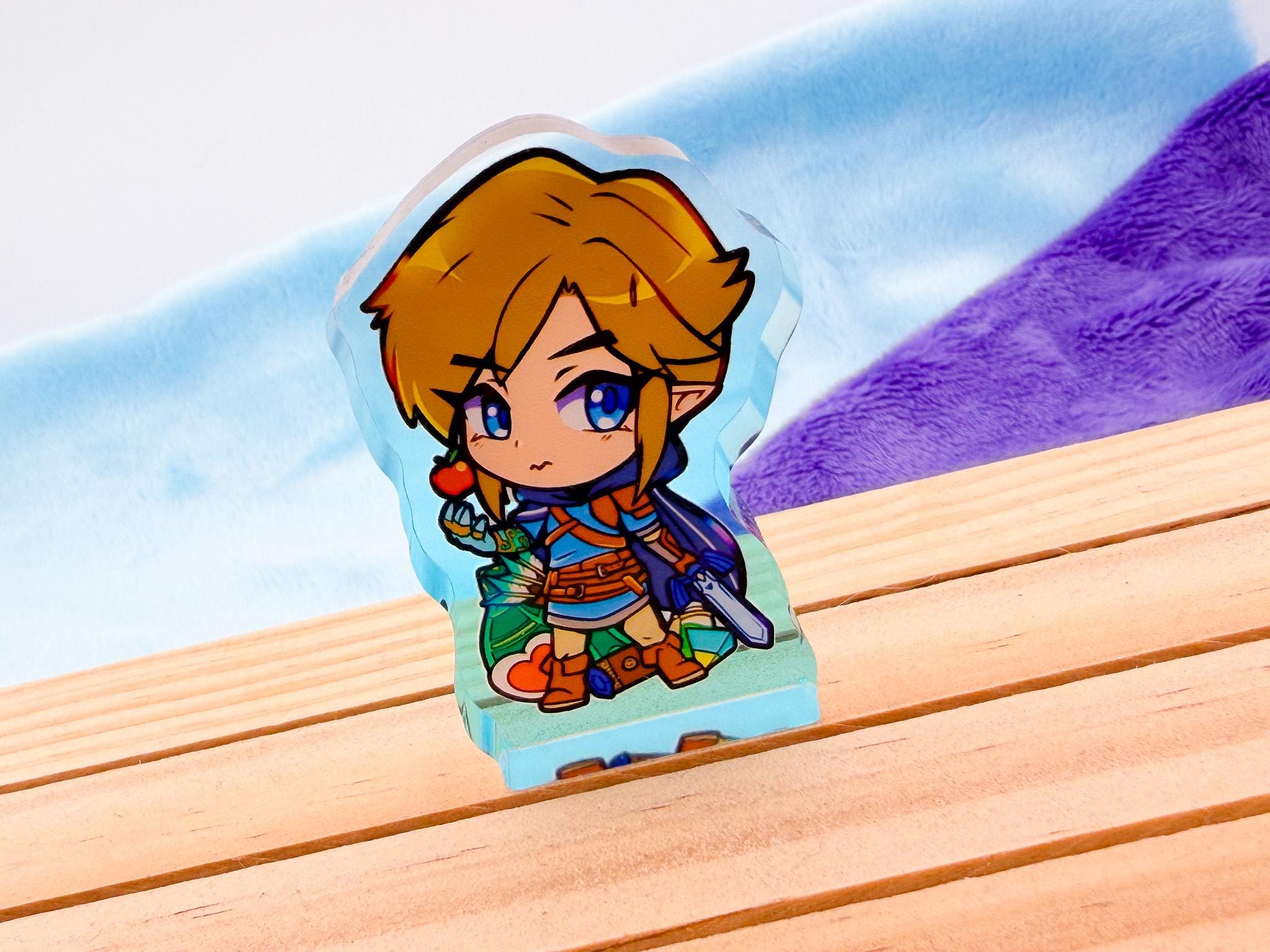 Lil guys with big pockets (mini standees)